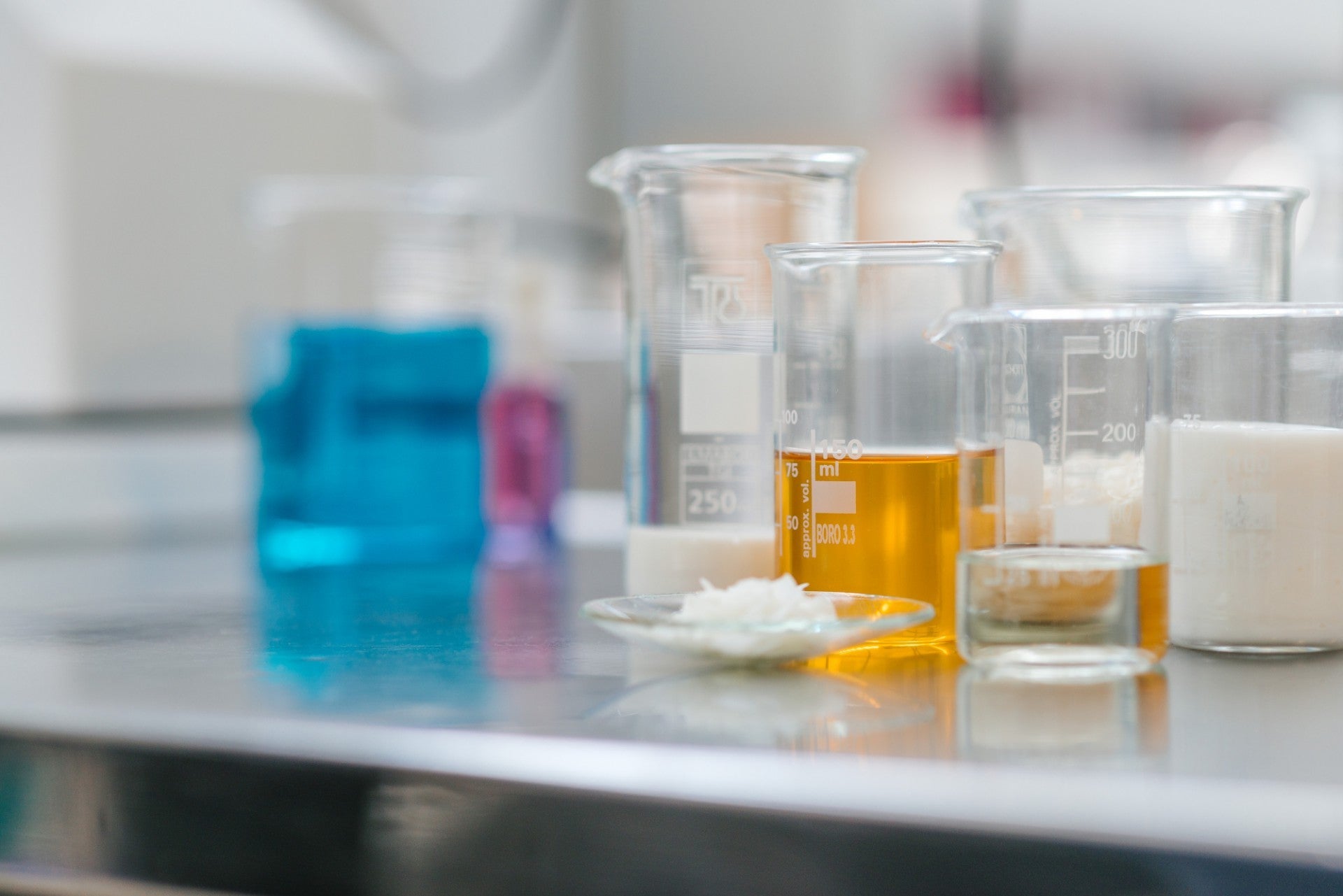 Le borax : qu’est-ce que c’est et pourquoi est-il utilisé dans les formulations de produits ?
